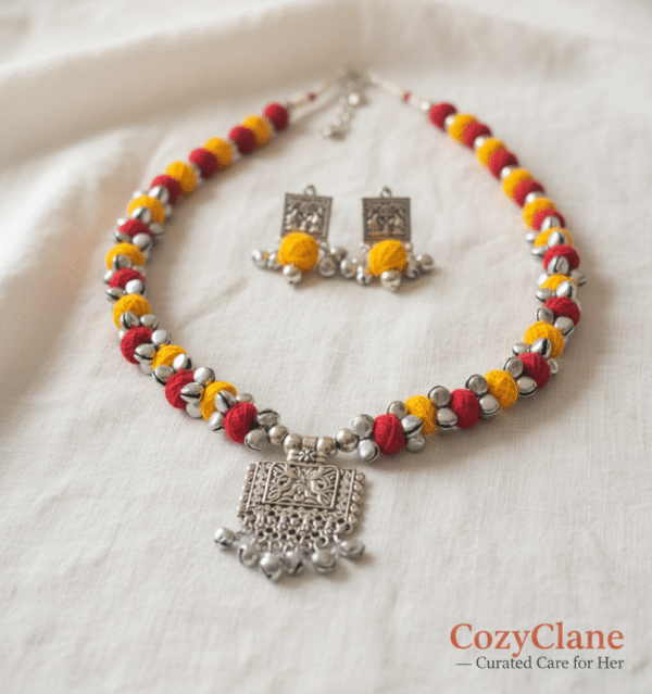 The Coastal Bloom Necklace Set